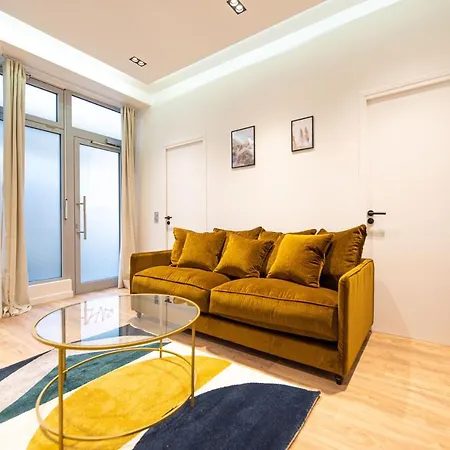 מלון דירות Home In Paris - Grenelle / St Charles פריז